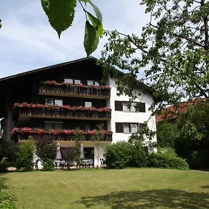 Guest house Schwangauer Hof ***